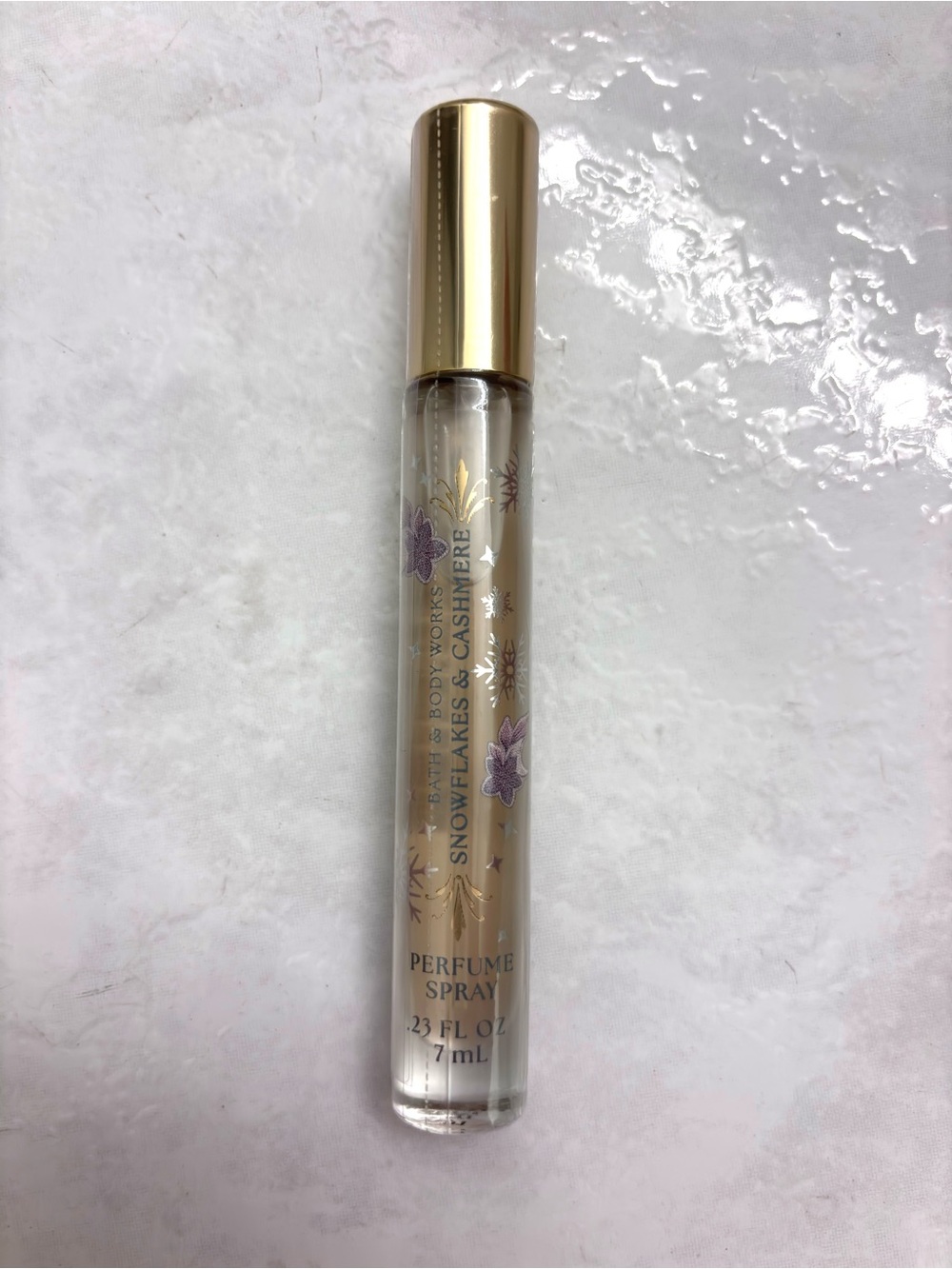 New sealed Bath & Body Works Snowflakes & Cashmere perfume spray 7 ml